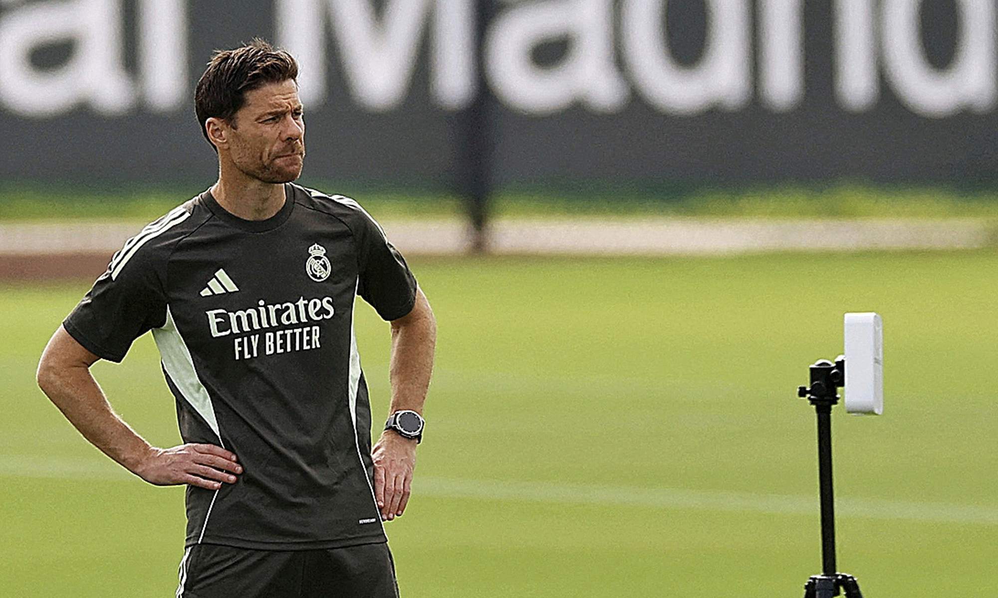 Xabi Alonso durante un entrenamiento con el Real Madrid. 