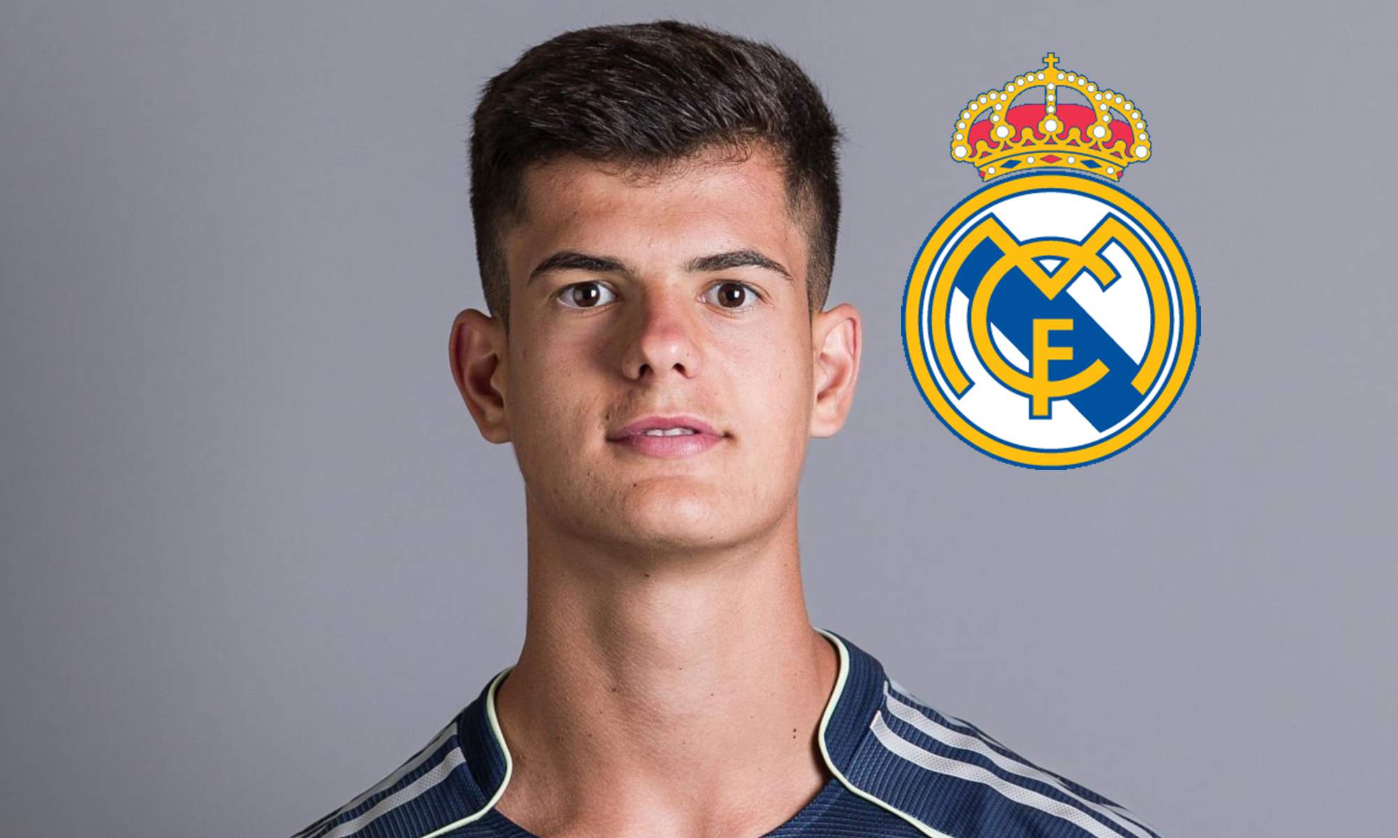 Chema Andrés y un escudo del Real Madrid.  Chema Andrés y un escudo del Real Madrid.