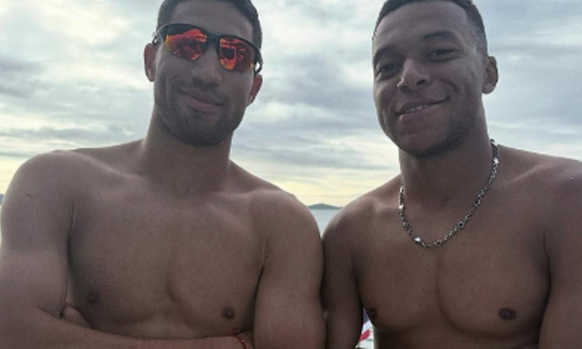 Achraf y Mbappé