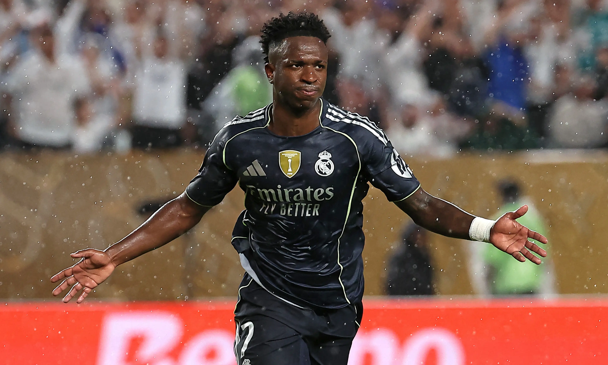 Vinícius intenta ampliar su contrato con el Real Madrid bajo estas condiciones Vinícius intenta ampliar su contrato con el Real Madrid bajo estas condiciones
