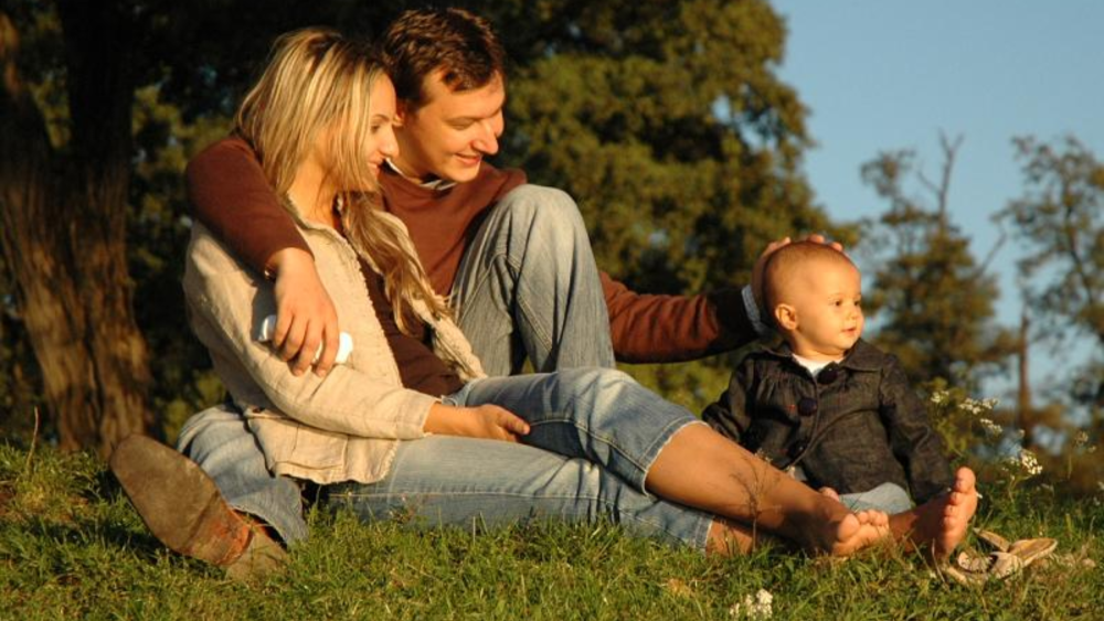 cambio permiso maternidad paternidad
