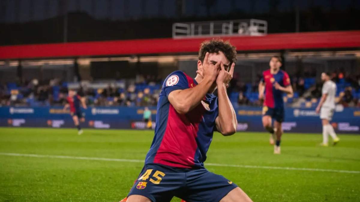 Jan Virgili celebrando un gol con el Barça B