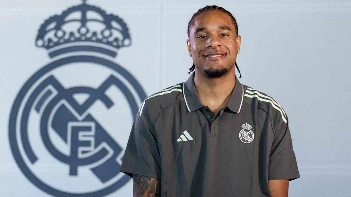 Chuma Okeke presentado con el Real Madrid Chuma Okeke presentado con el Real Madrid