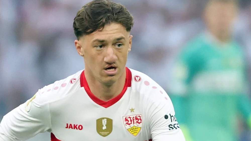 Stiller jugando con el Stuttgart