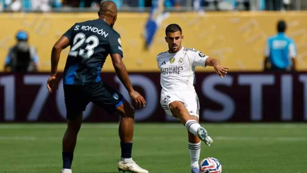 Dani Ceballos, durante un partido del Real Madrid en el Mundial de Clubes.