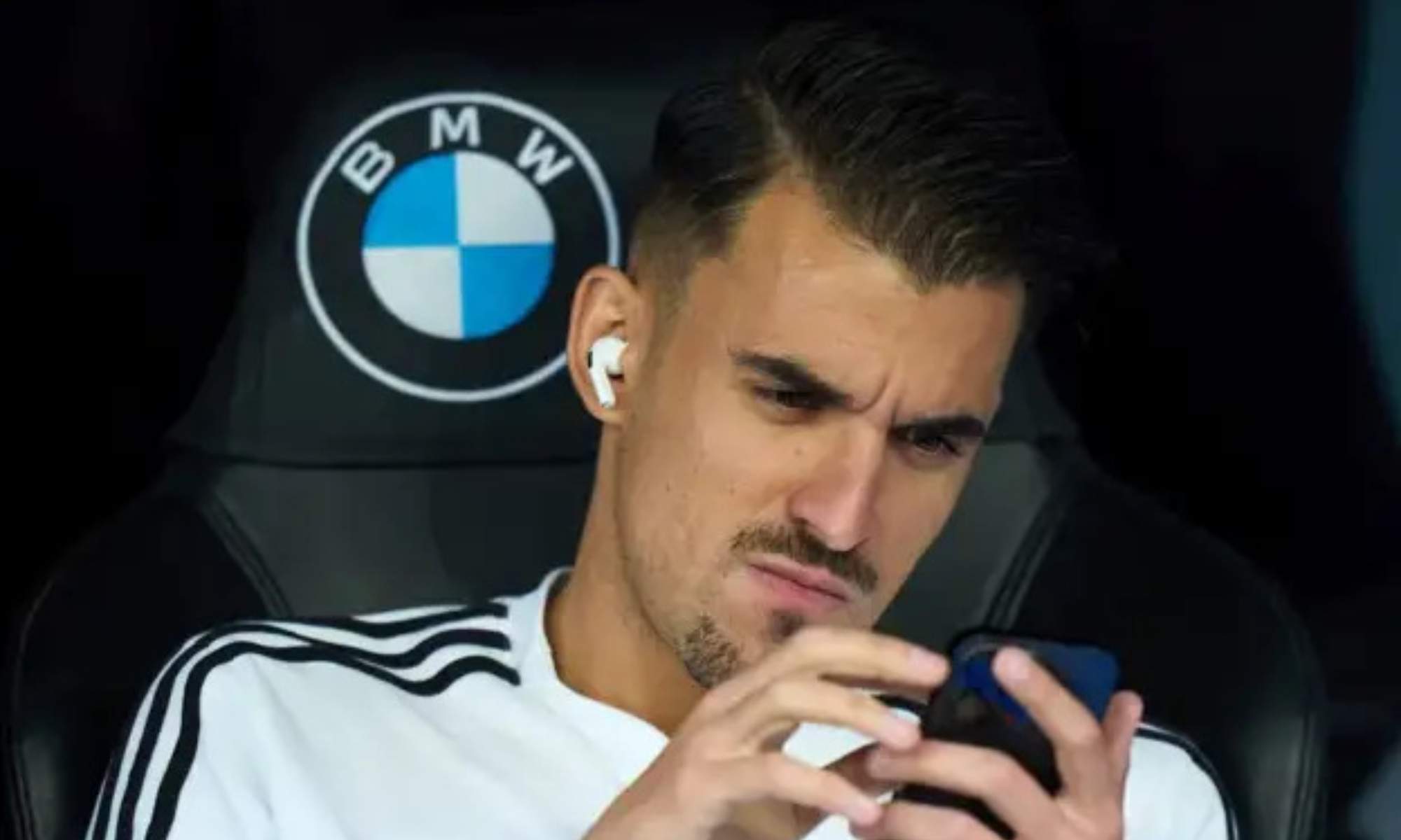 Ceballos lanza un mensaje enigmático en redes