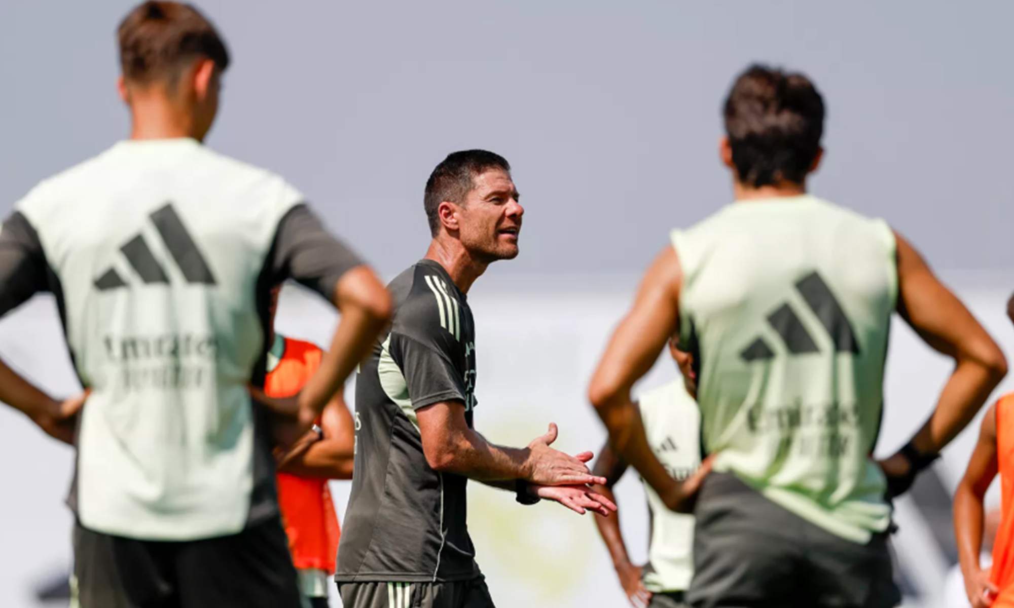 Xabi Alonso en su primer entrenamiento con el Real Madrid.
