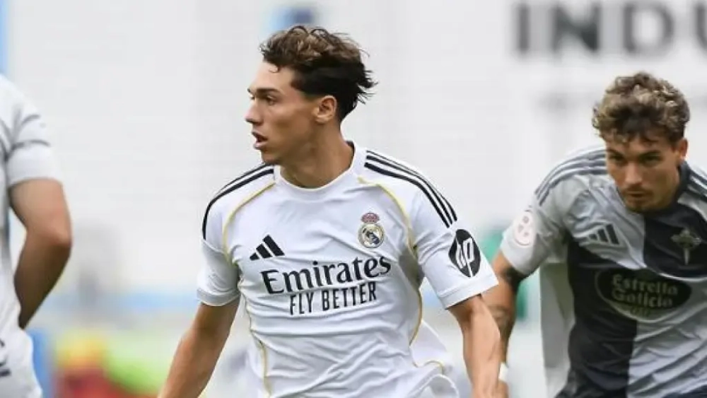 Thiago Pitarch jugando un partido de pretemporada con el Real Madrid Castilla. Thiago Pitarch jugando un partido de pretemporada con el Real Madrid Castilla.