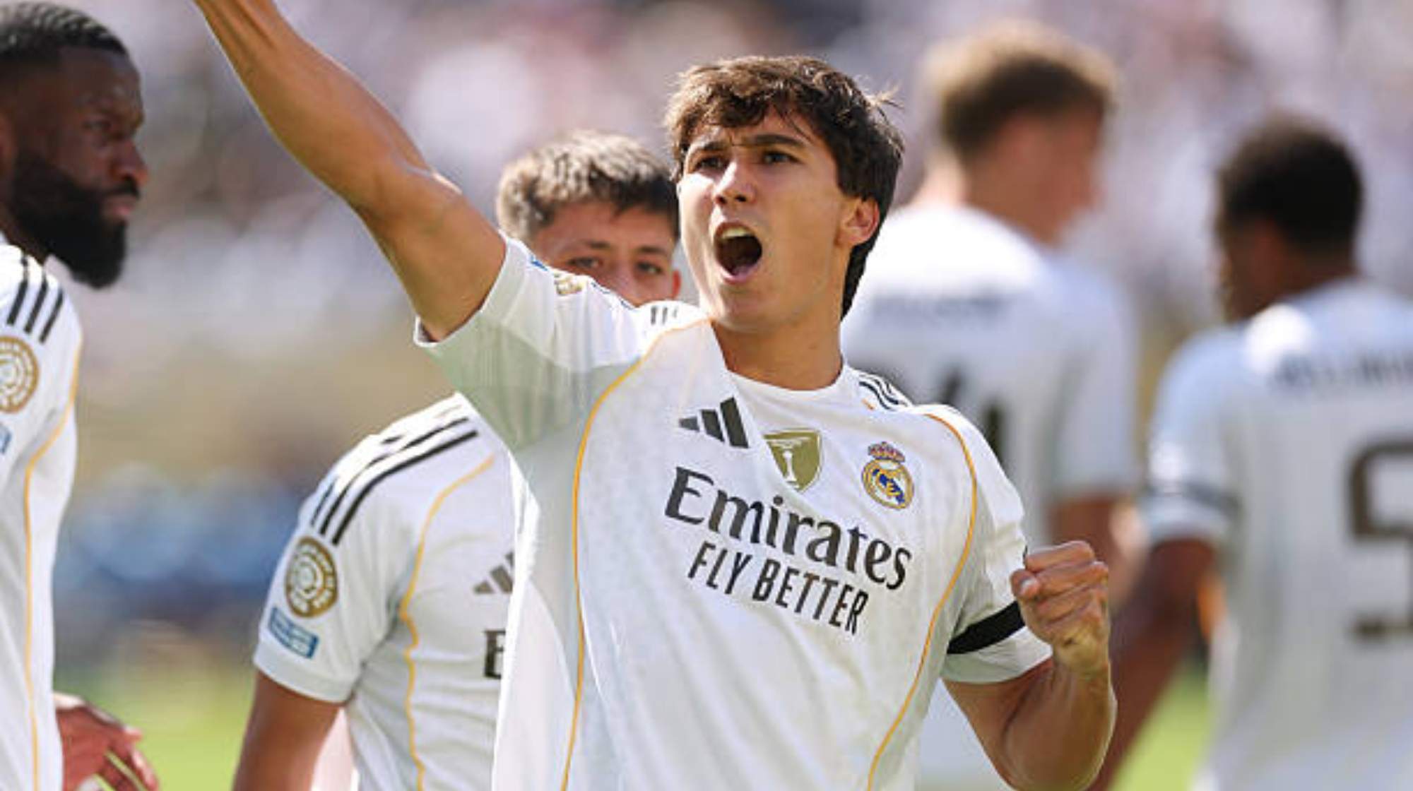 Gonzalo García renueva en el Real Madrid. 