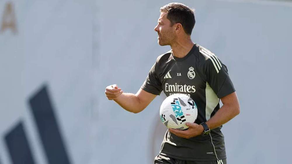 xabi alonso entreno valdebebas xabi alonso entreno valdebebas