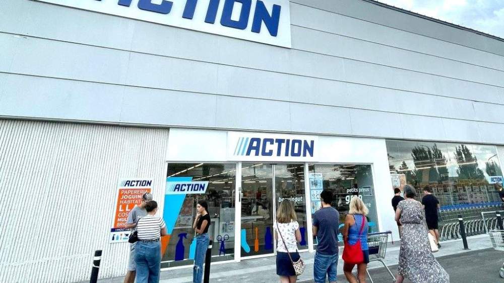 Action 1024x1024 Action 1024x1024