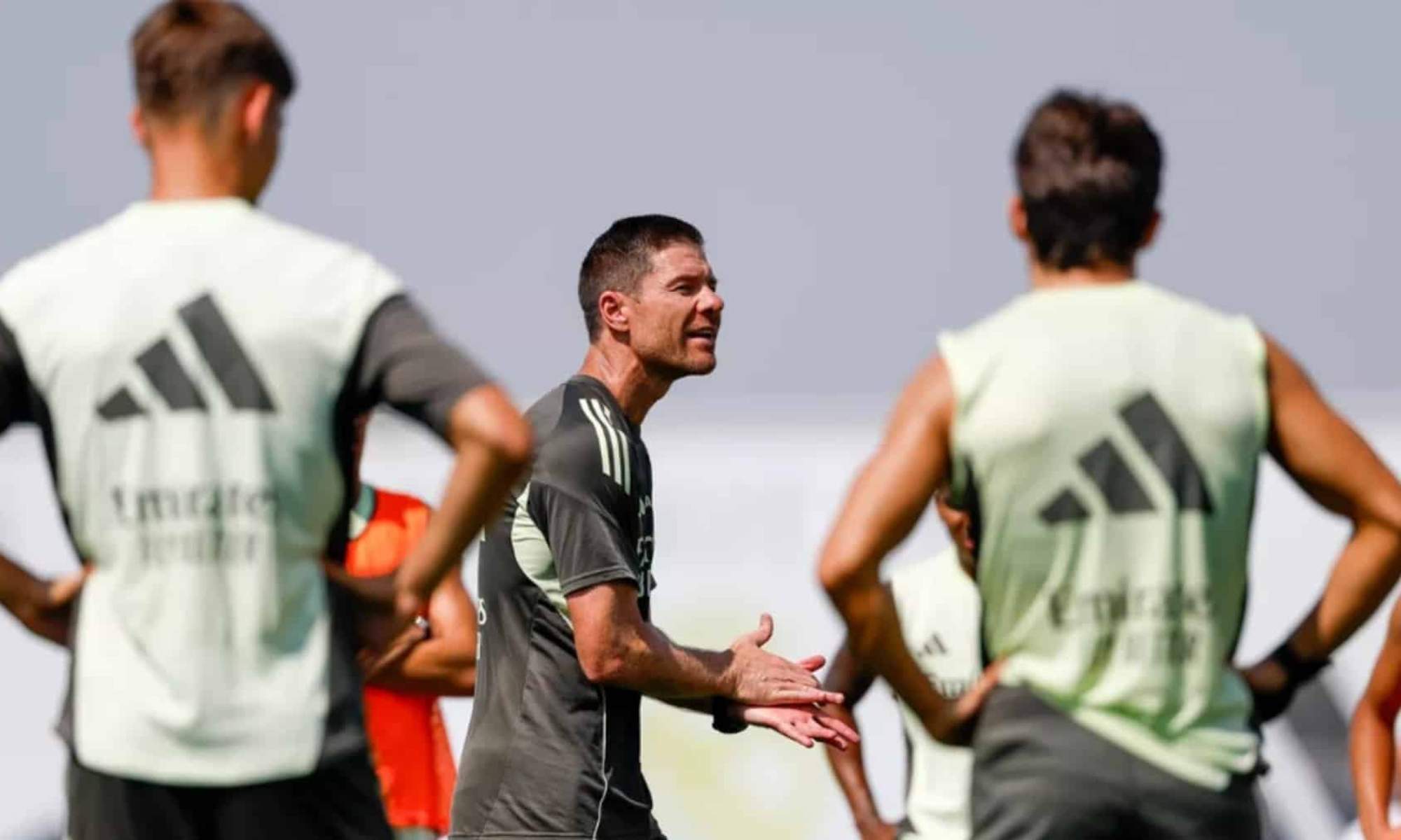 Xabi Alonso, en un entrenamiento de estos días pasados en Valdebebas.