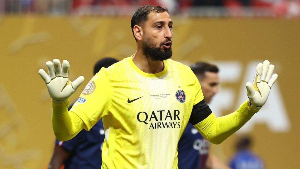 Gianluigi Donnarumma Gianluigi Donnarumma