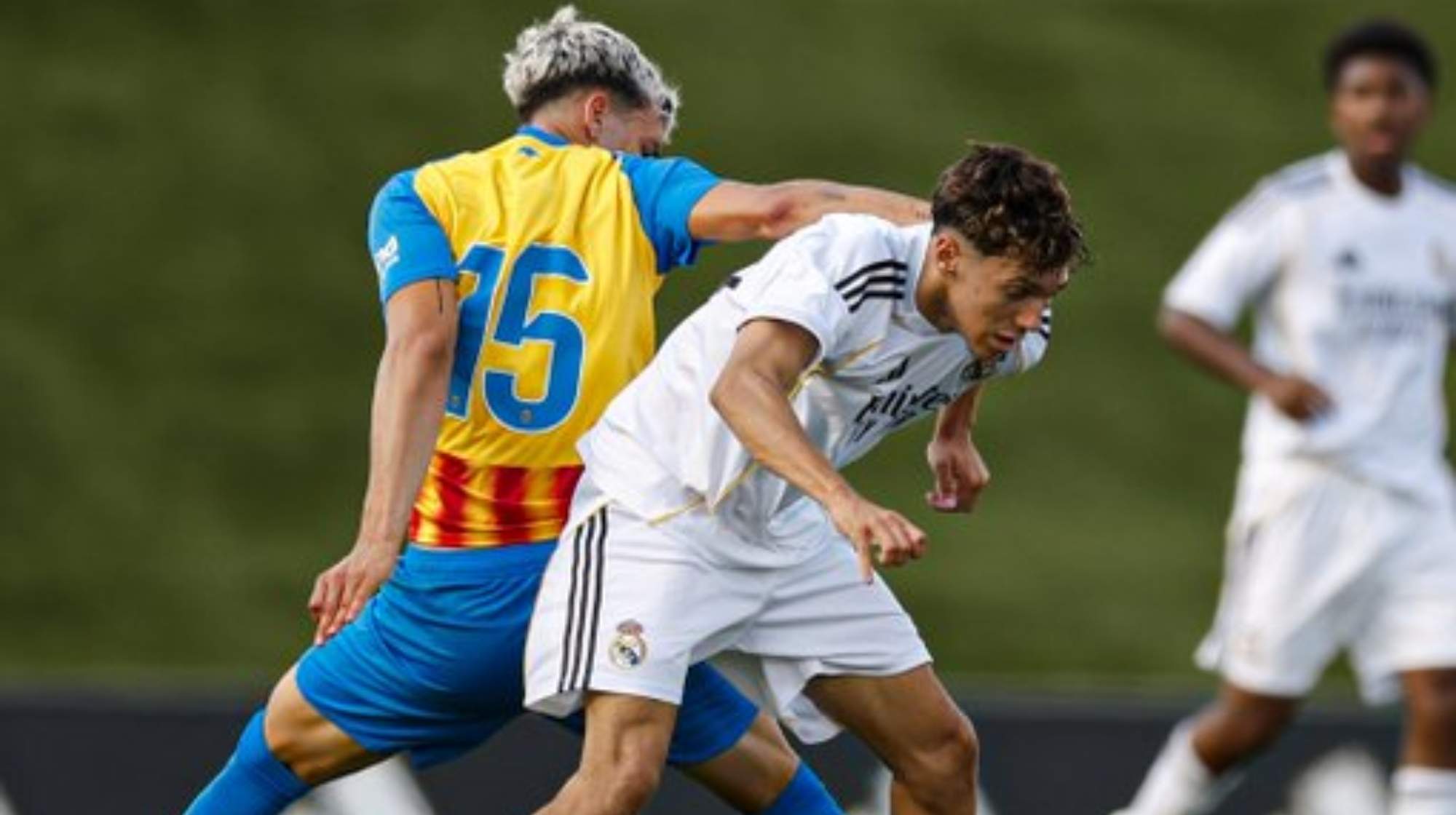 El Dortmund, presente en Castilla vs. Valencia Mestalla. 