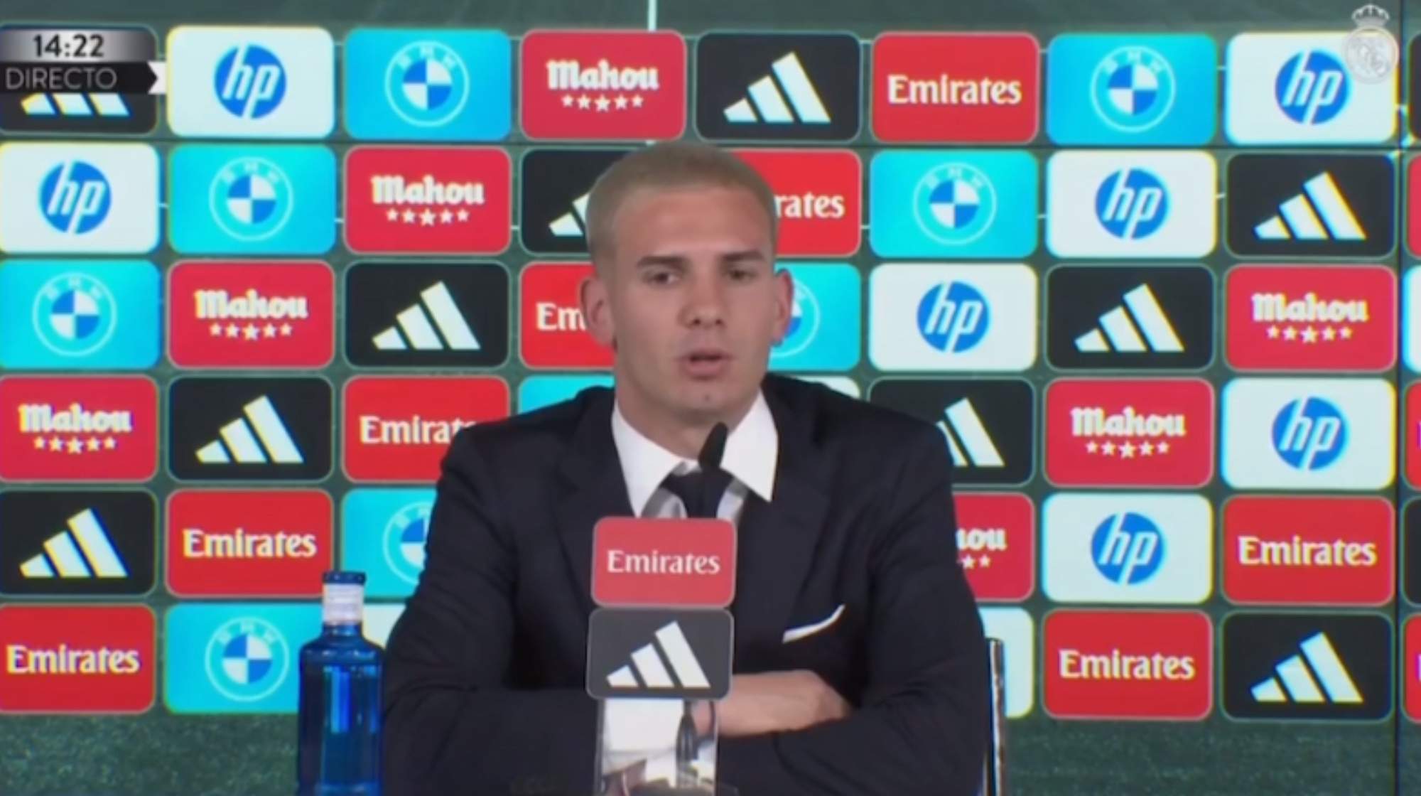 Franco Mastantuono en rueda de prensa.
