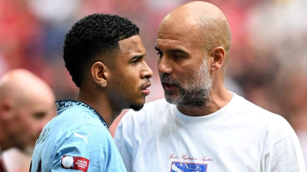 Savinho y Pep Guardiola Savinho y Pep Guardiola