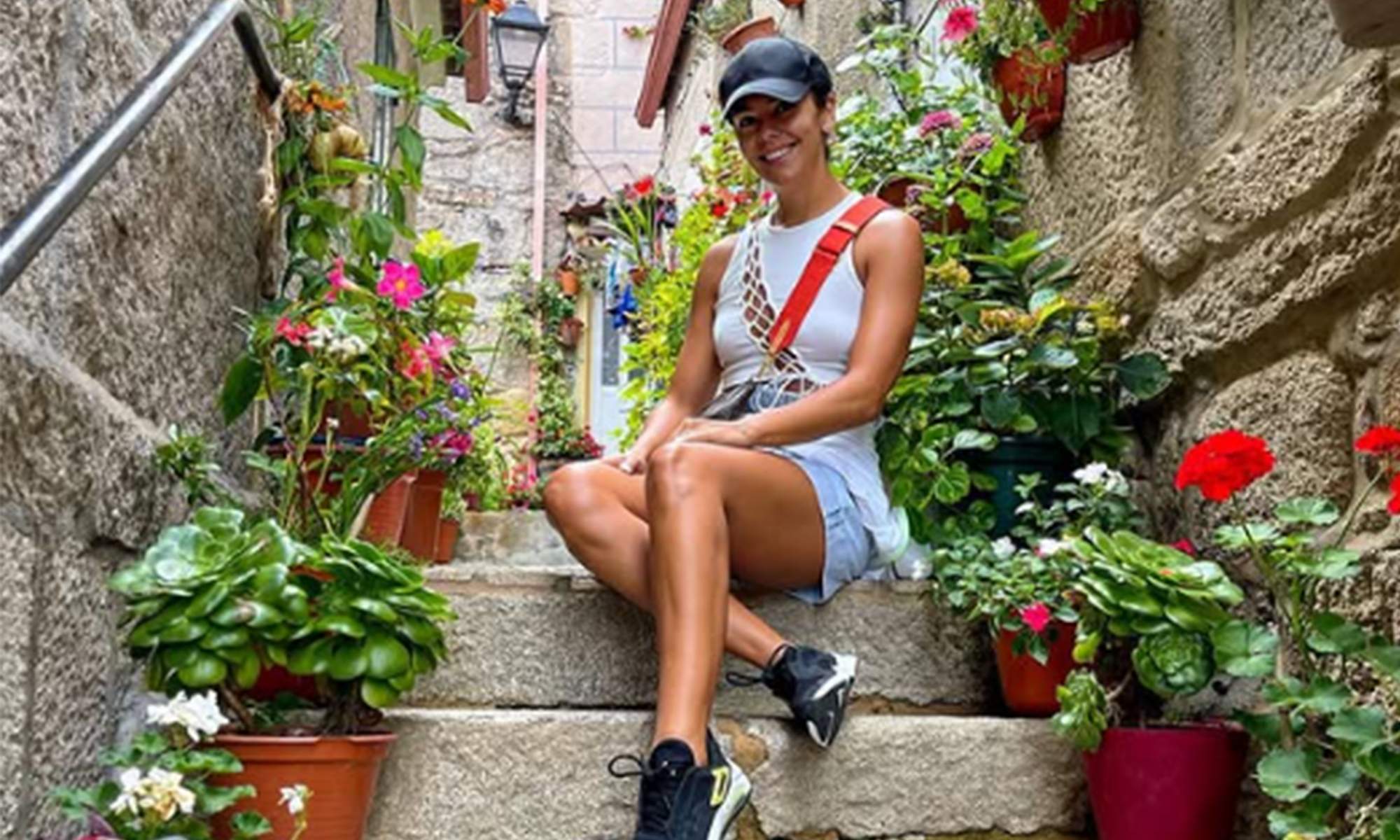 Cristina Pedroche de vacaciones en un pueblo de Galicia hace varios años.