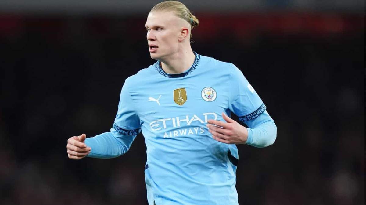 Erling Haaland durante un encuentro con el Manchester City