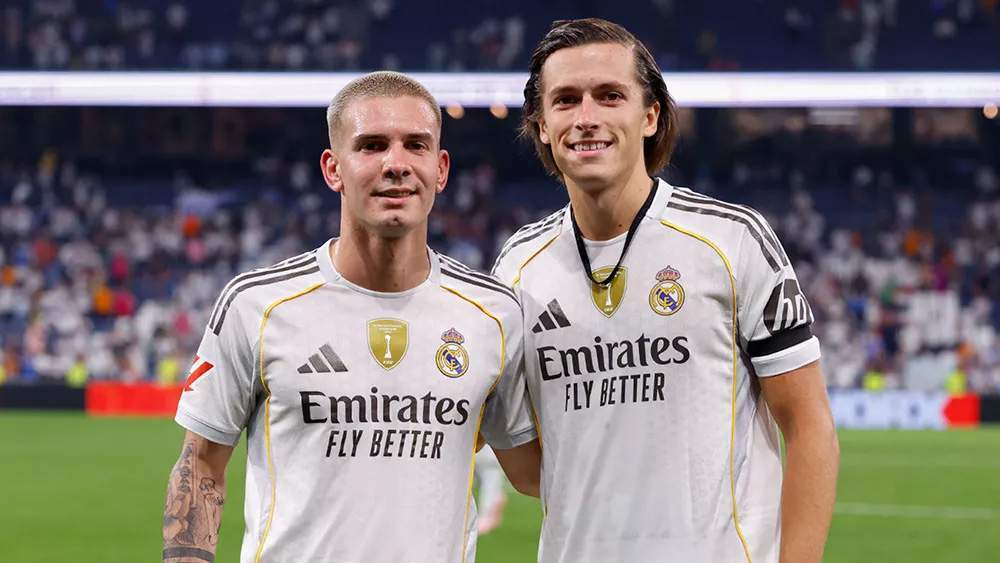 Carreras y Mastantuono tras su debut con el Real Madrid