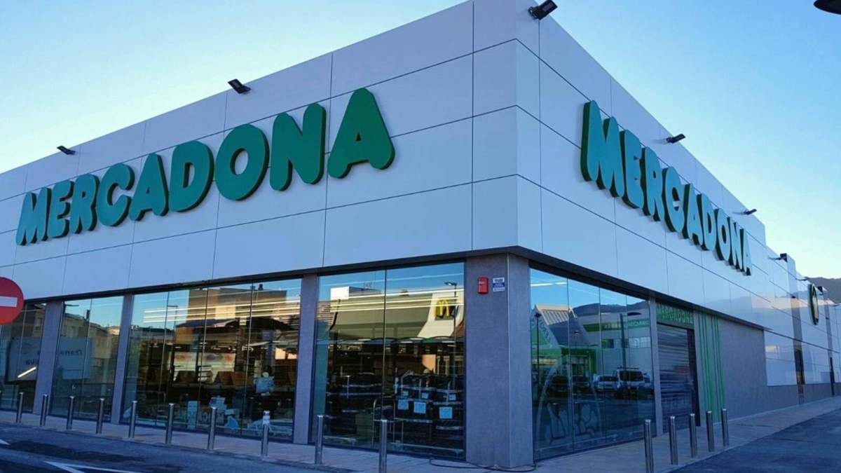 Exterior de una tienda de Mercadona en Murcia. Exterior de una tienda de Mercadona en Murcia.