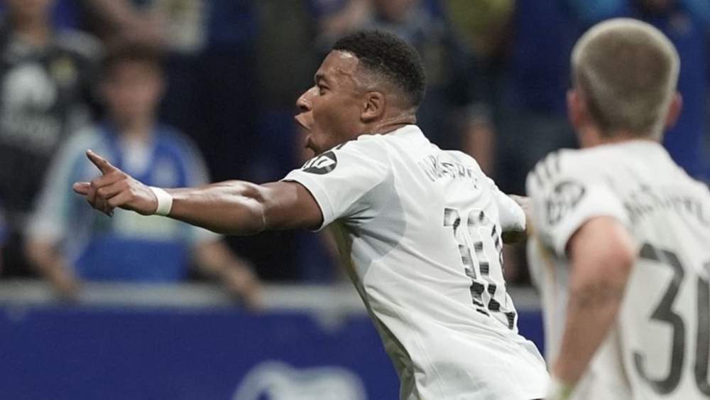 Mbappé celebrando el gol