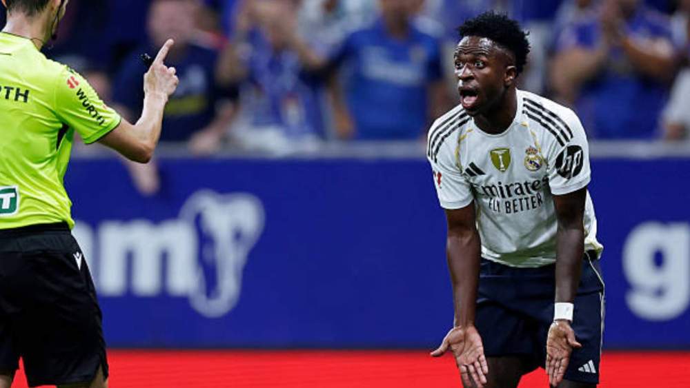 Habrá denuncia al Oviedo por cánticos a Vinicius. 