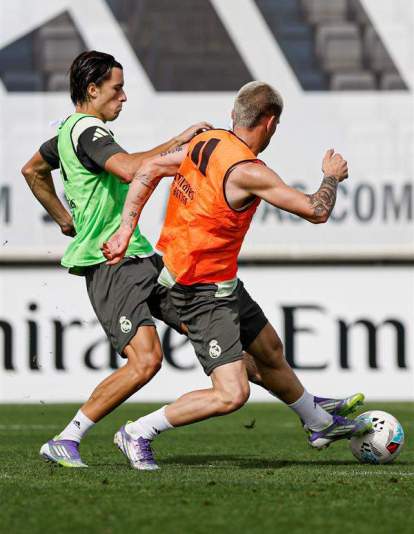 carreras mastantuono entrenamiento realmadrid