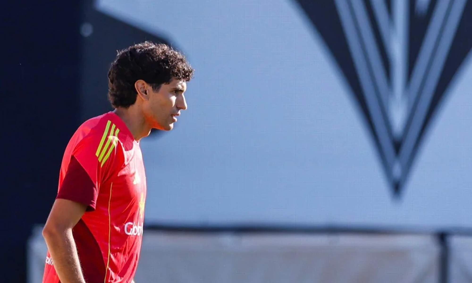 Jesús Vallejo entrenando con el Albacete.