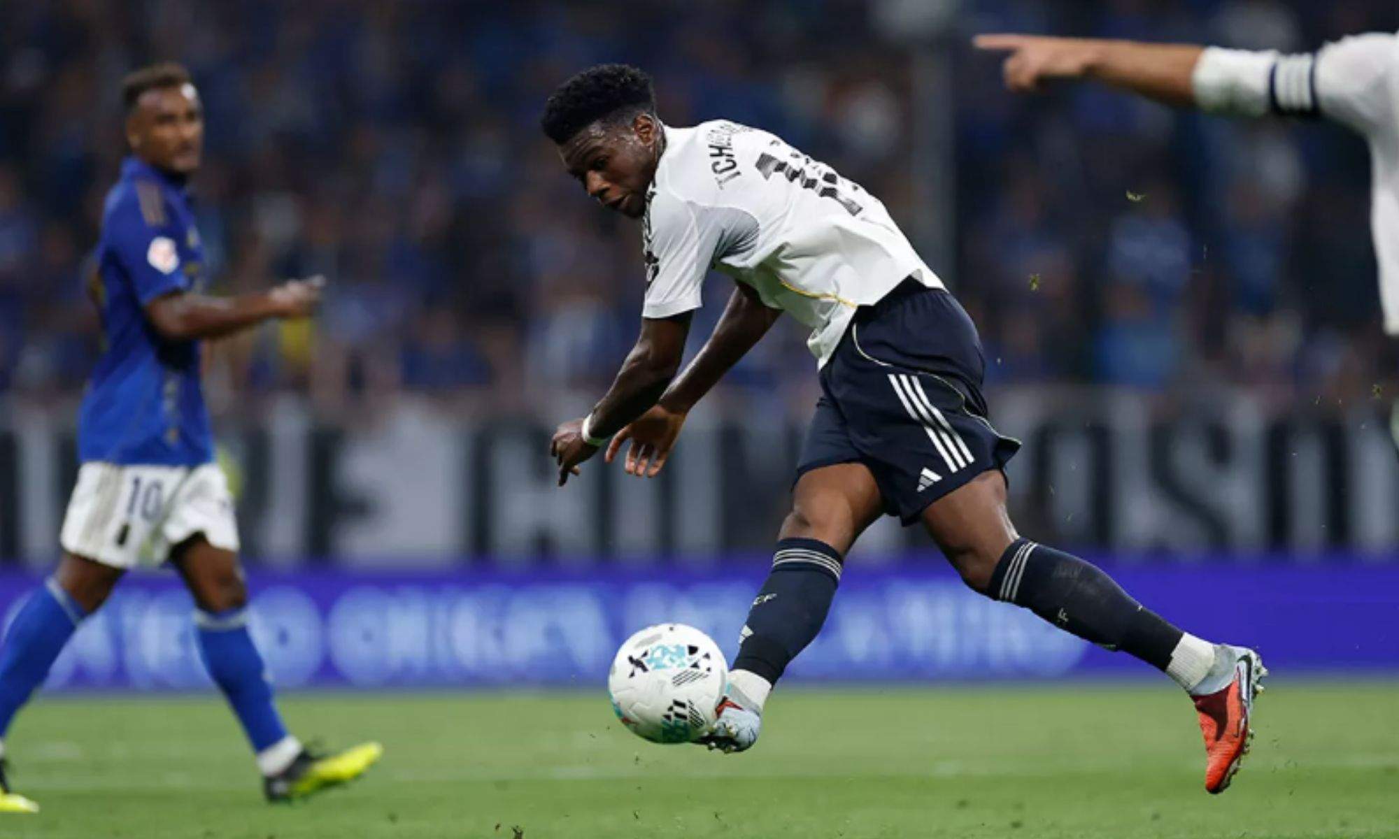 El Real Madrid se desentiende de cualquier intento de sacar a Tchouaméni del Santiago Bernabéu