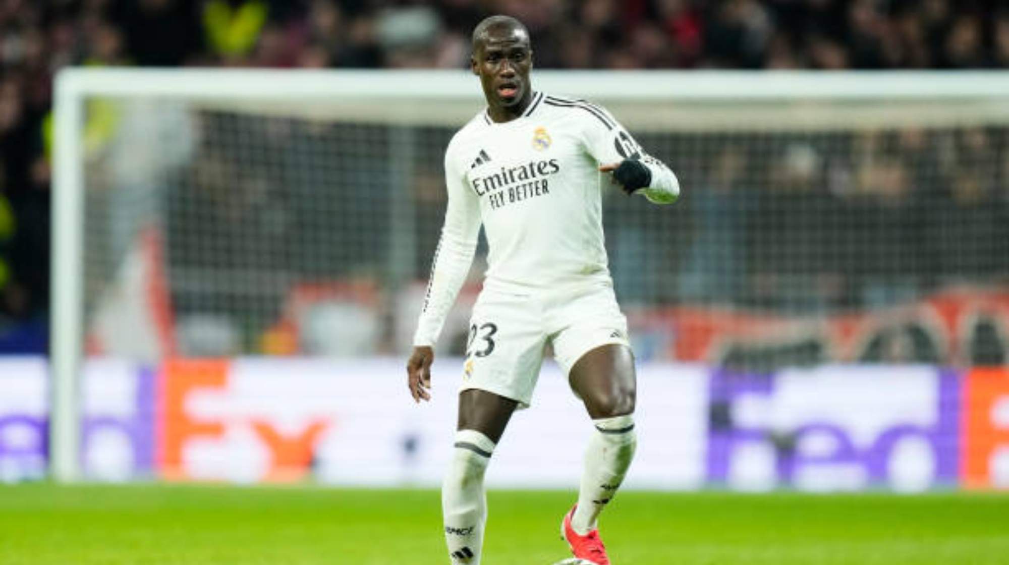 Difícil panorama con Mendy. Difícil panorama con Mendy.