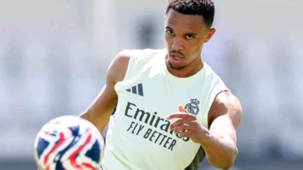 Trent entrenando con el Real Madrid