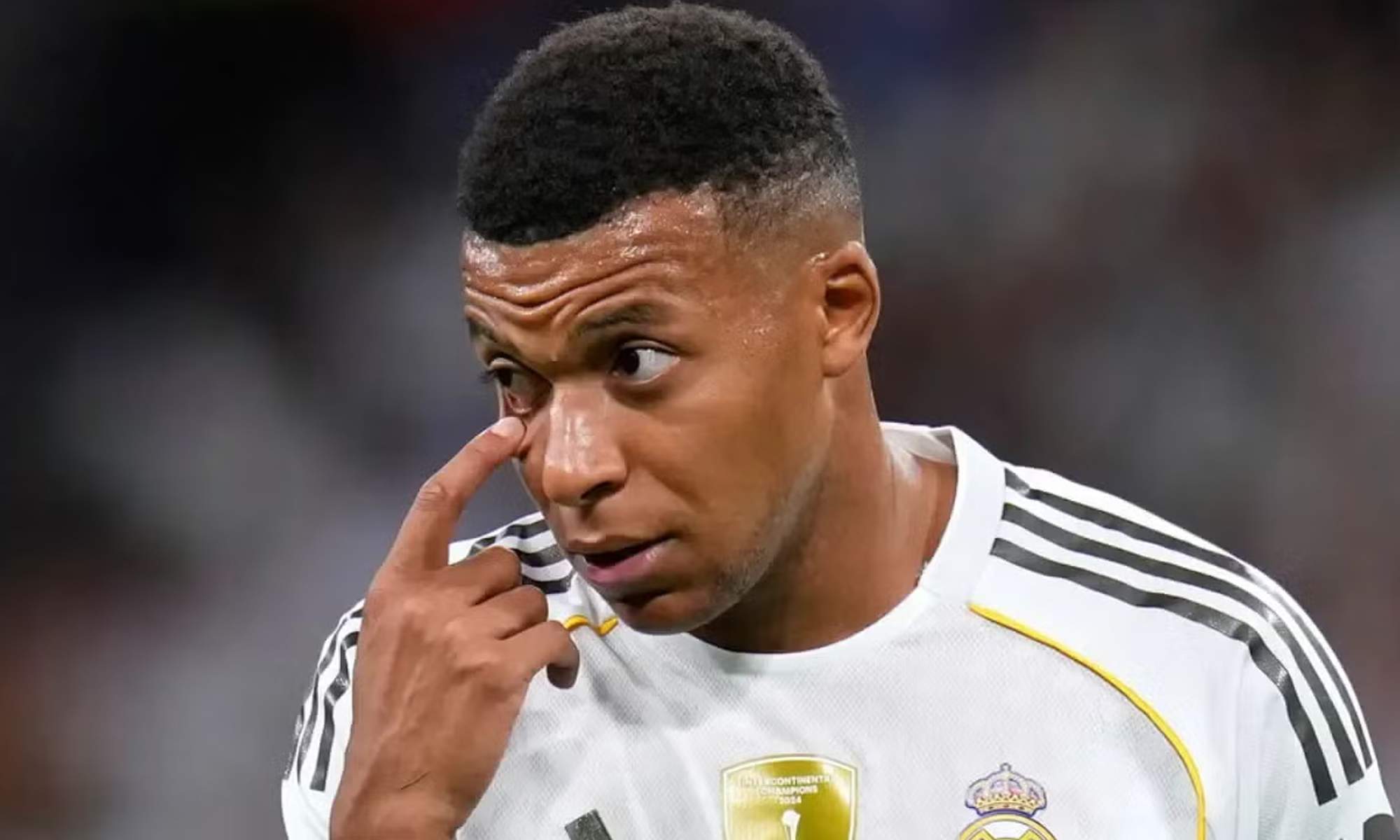 Kylian Mbappé durante un partido con el Real Madrid.