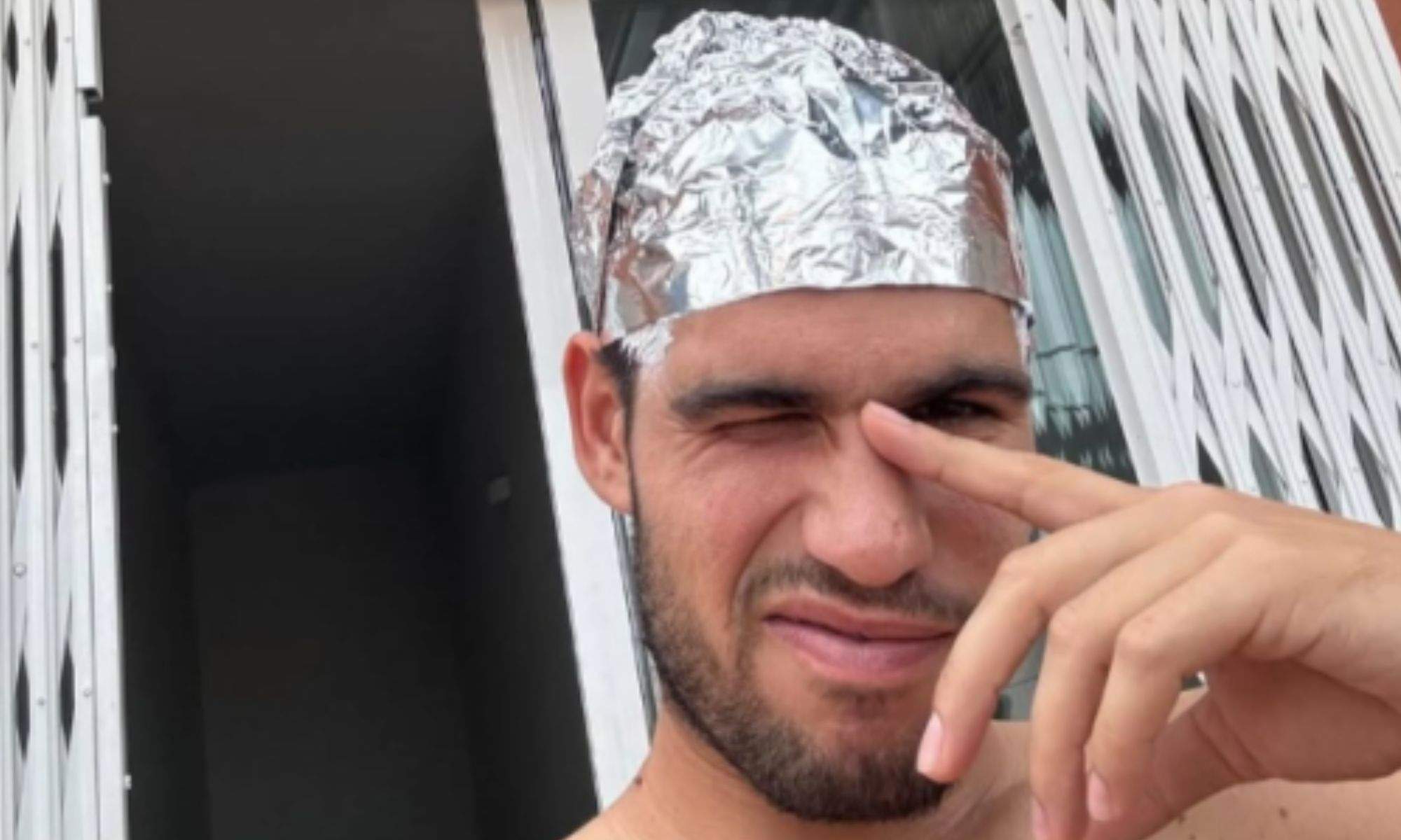 Carlos Alcaraz celebra su victoria en el US Open con un extravagante cambio físico