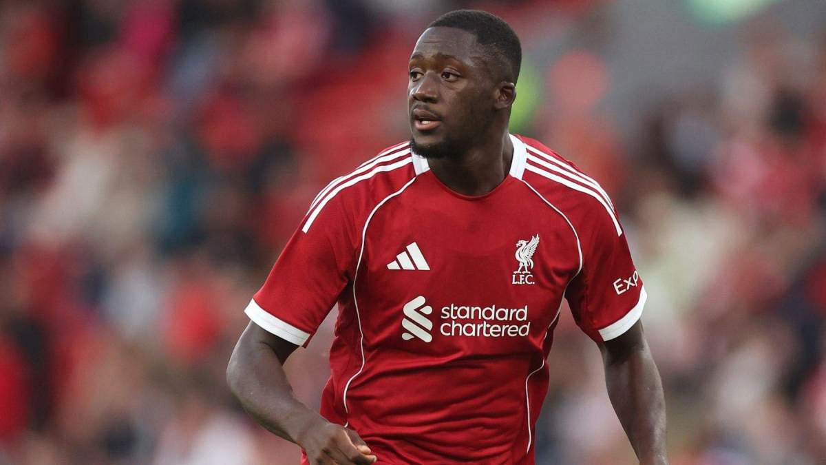 Ibrahima Konaté jugando un partido con el Liverpool. Ibrahima Konaté jugando un partido con el Liverpool.
