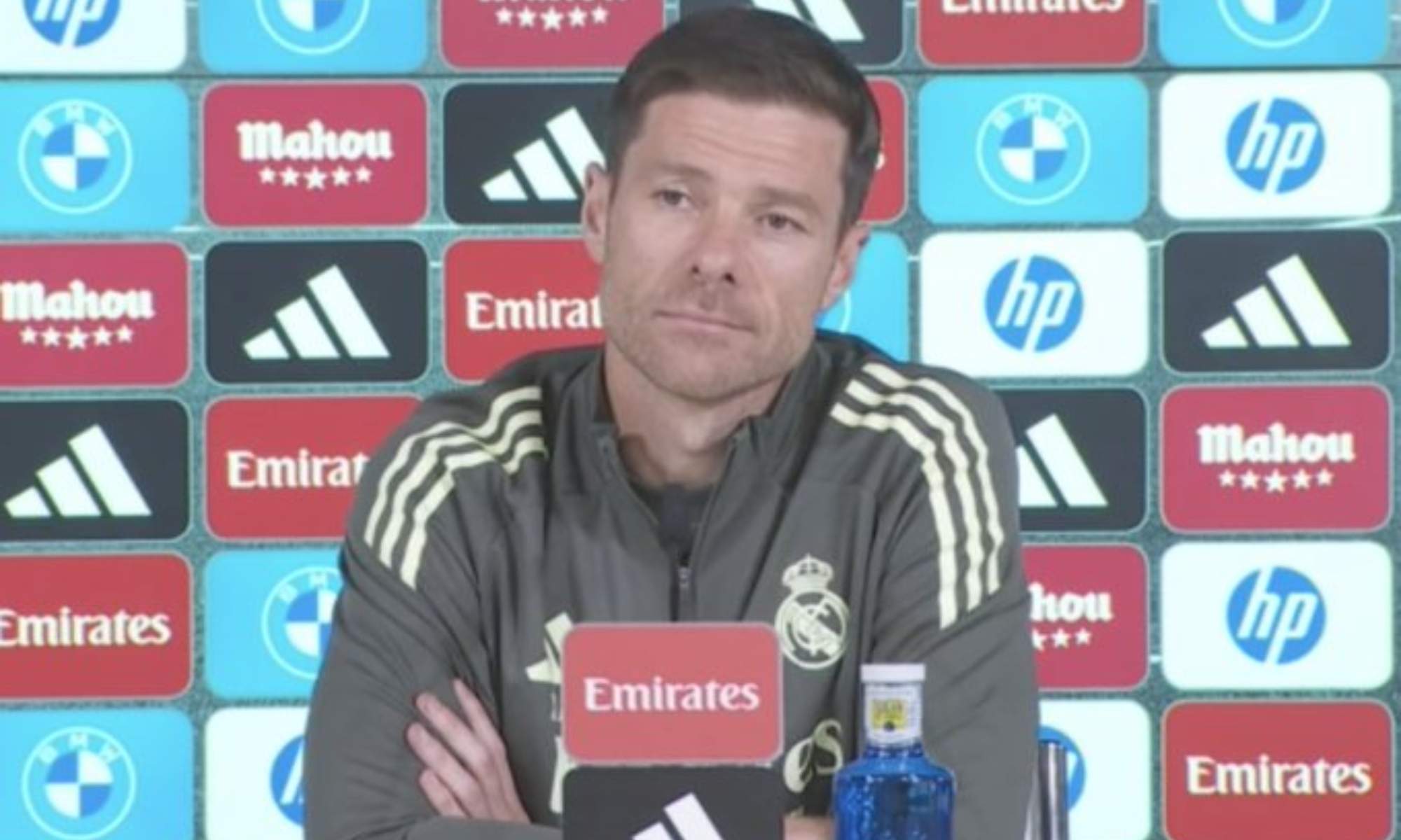 Xabi Alonso se muestra muy contundente en rueda de prensa Xabi Alonso se muestra muy contundente en rueda de prensa