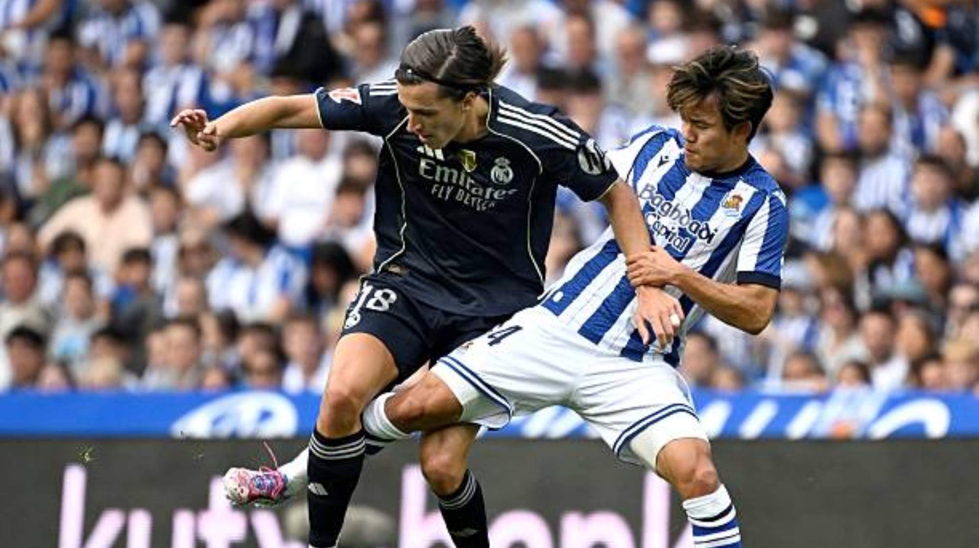 Carreras y Kubo discutieron por la entrada del madridista. 