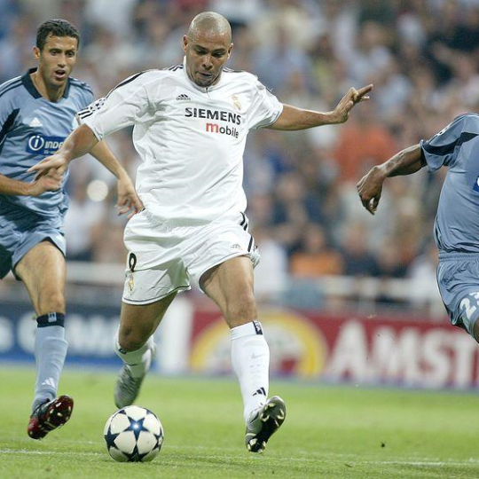 realmadrid olympique marsella partido 2003