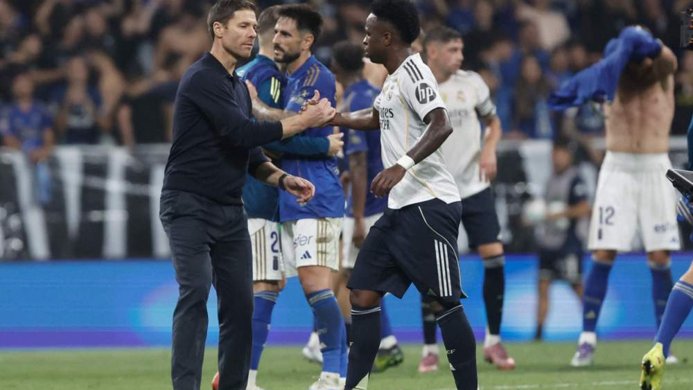 xabi alonso vinicius junior xabi alonso vinicius junior