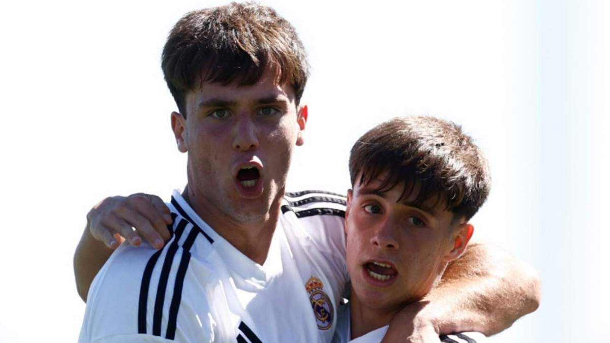 El Juvenil remonta y comienza la Youth League con victoria El Juvenil remonta y comienza la Youth League con victoria