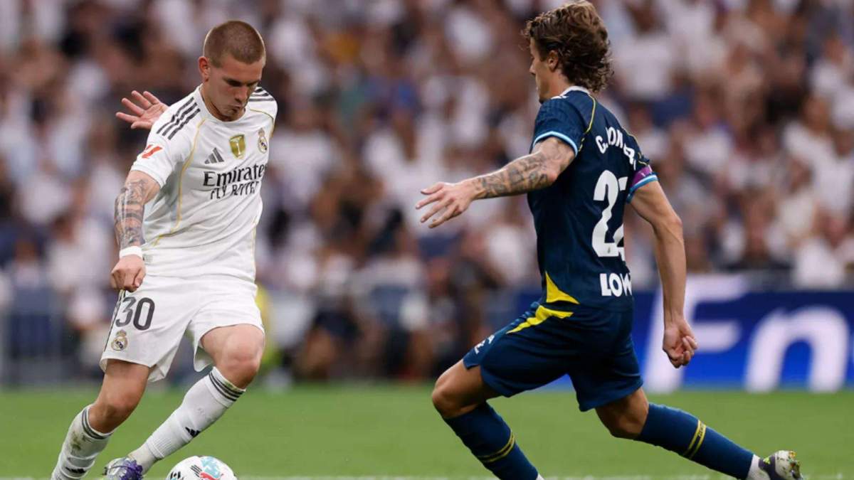 Franco Mastantuono en una acción del Real Madrid-Espanyol Franco Mastantuono en una acción del Real Madrid-Espanyol
