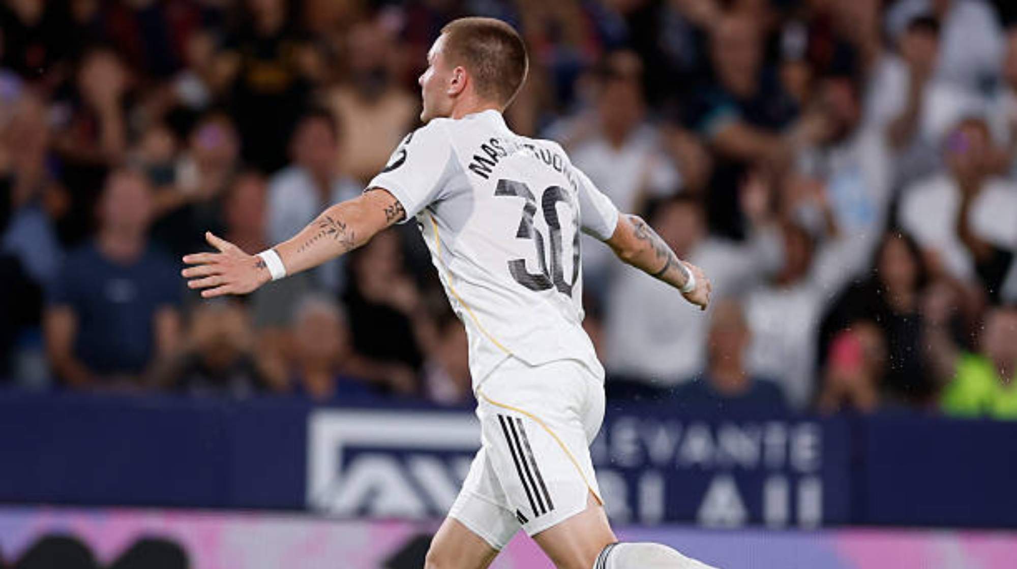 Mastantuono no es el más joven en marcar para el Real Madrid en Liga. 