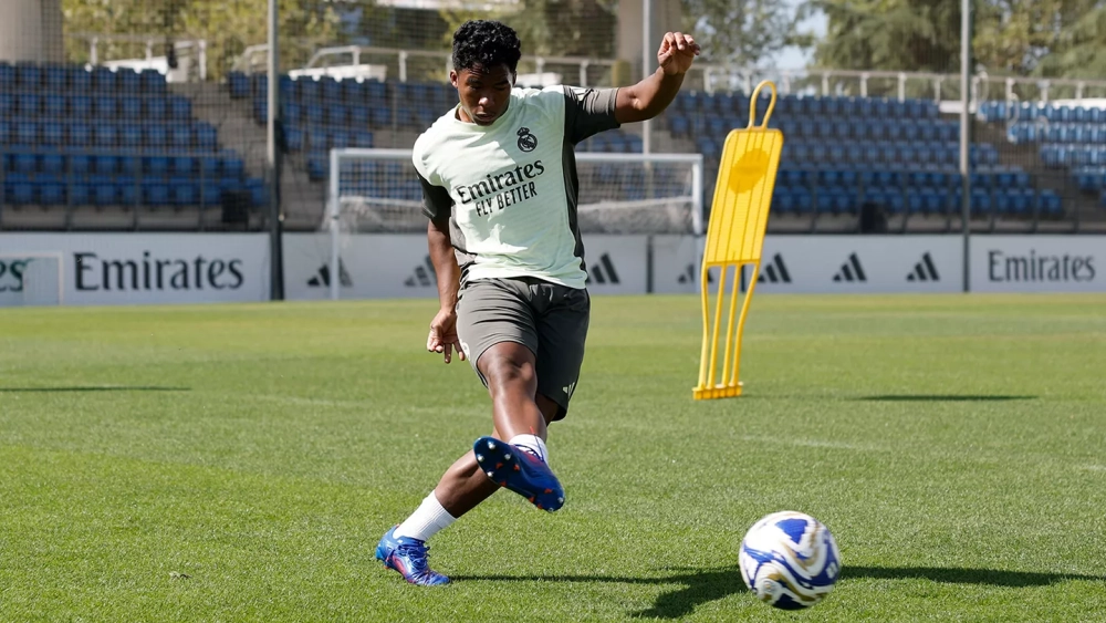 Endrick durante un entrenamiento del Real Madrid. Endrick durante un entrenamiento del Real Madrid.