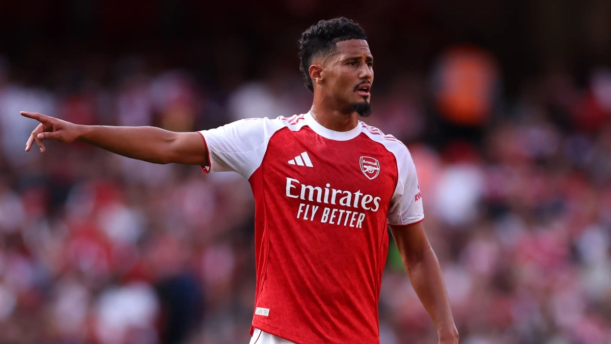 saliba arsenal partido