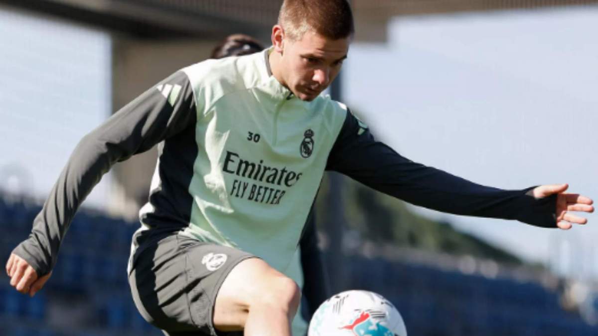 Franco Mastantuono entrenando esta mañana en Valdebebas Franco Mastantuono entrenando esta mañana en Valdebebas