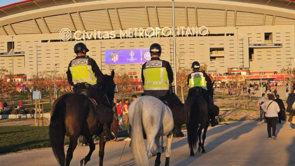 Dispositivo de seguridad en el Metropolitano