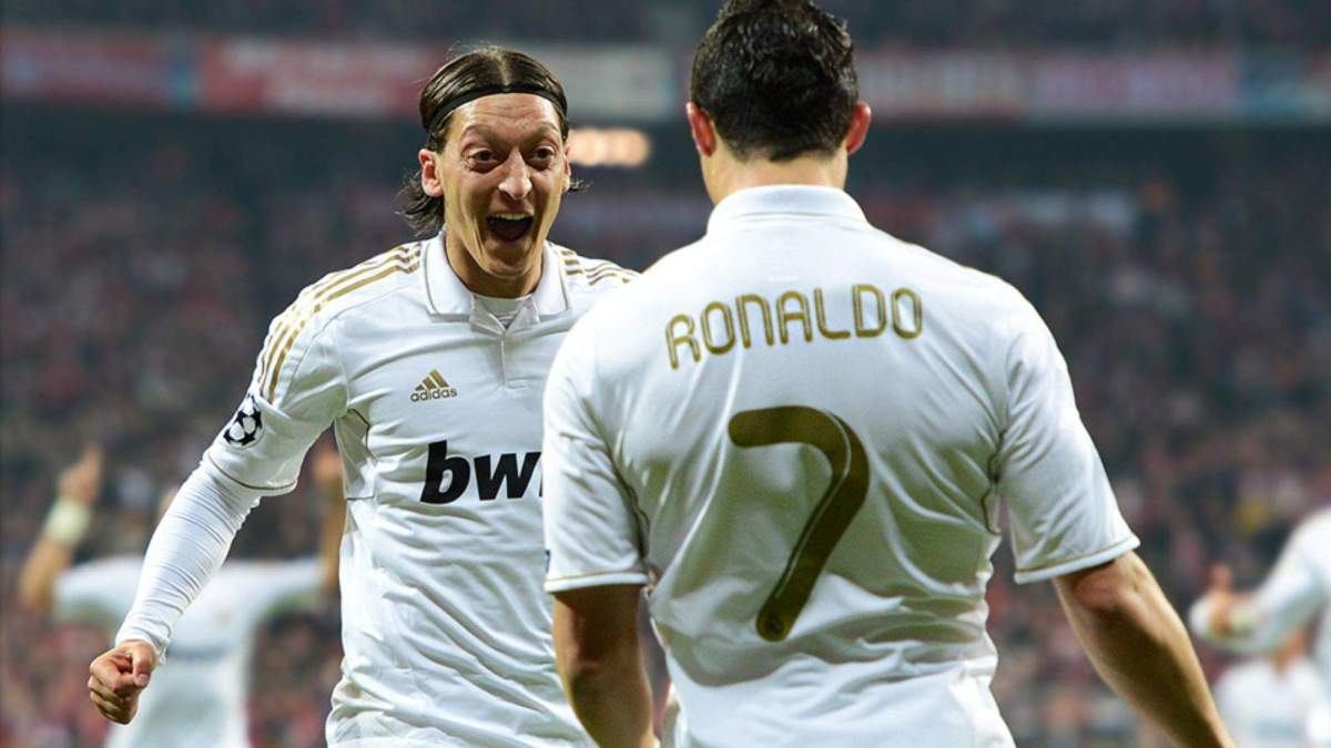 Mesut Özil y Cristiano Ronaldo en el Real Madrid de la temporada 11/12