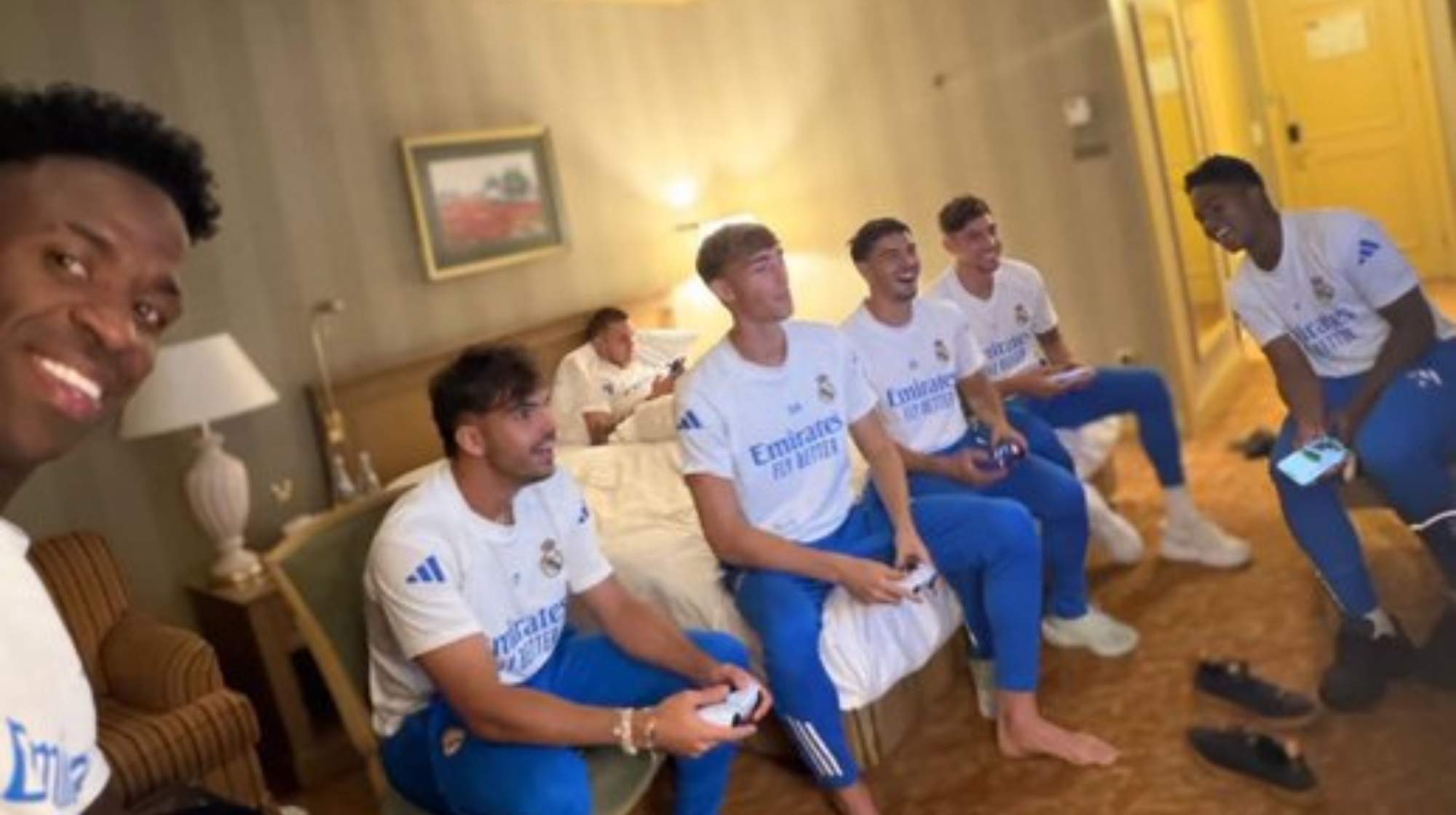 Mastantuono, viral en redes por Vinicius. 