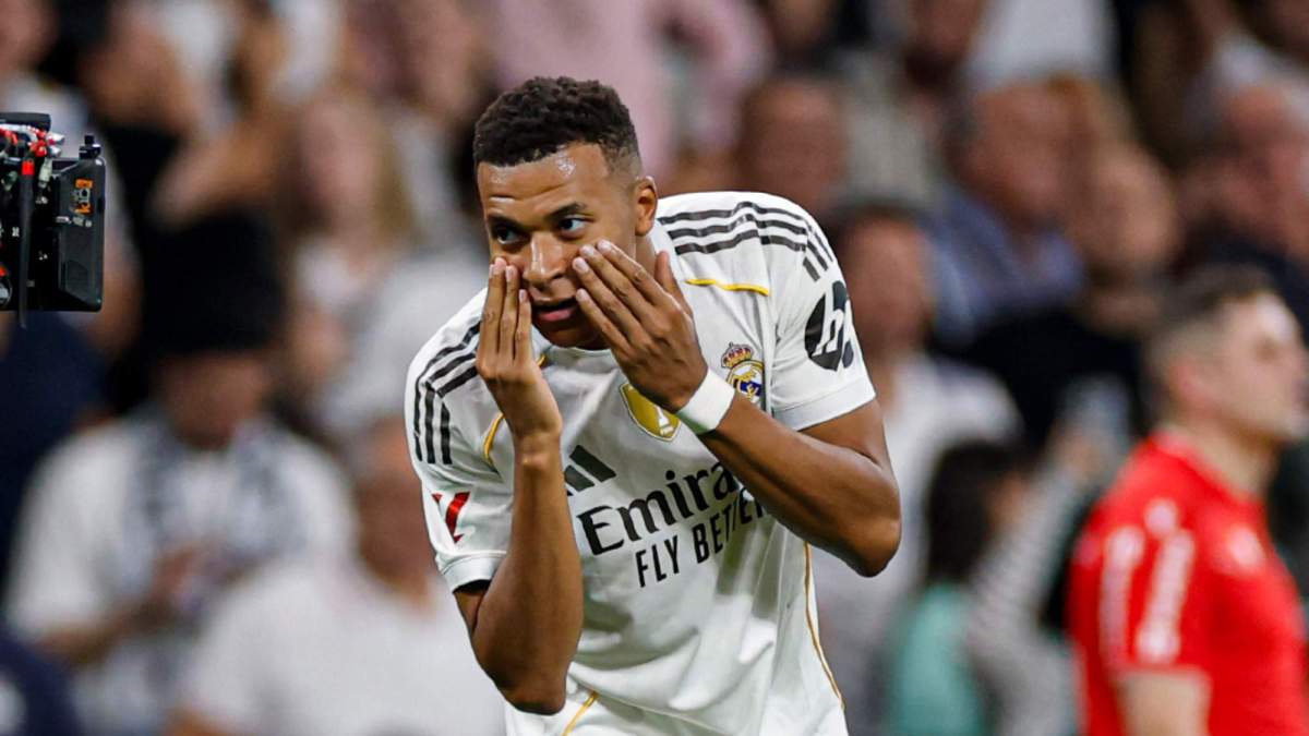 Mbappé celebrando su gol ante el Villarreal
