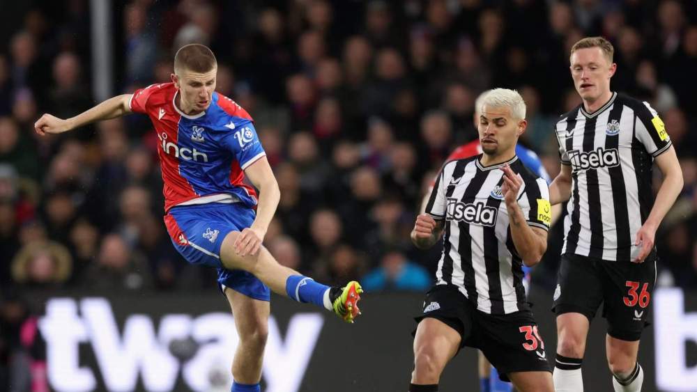 Adam Wharton figura en la agenda del Real Madrid para reforzar su centro del campo.