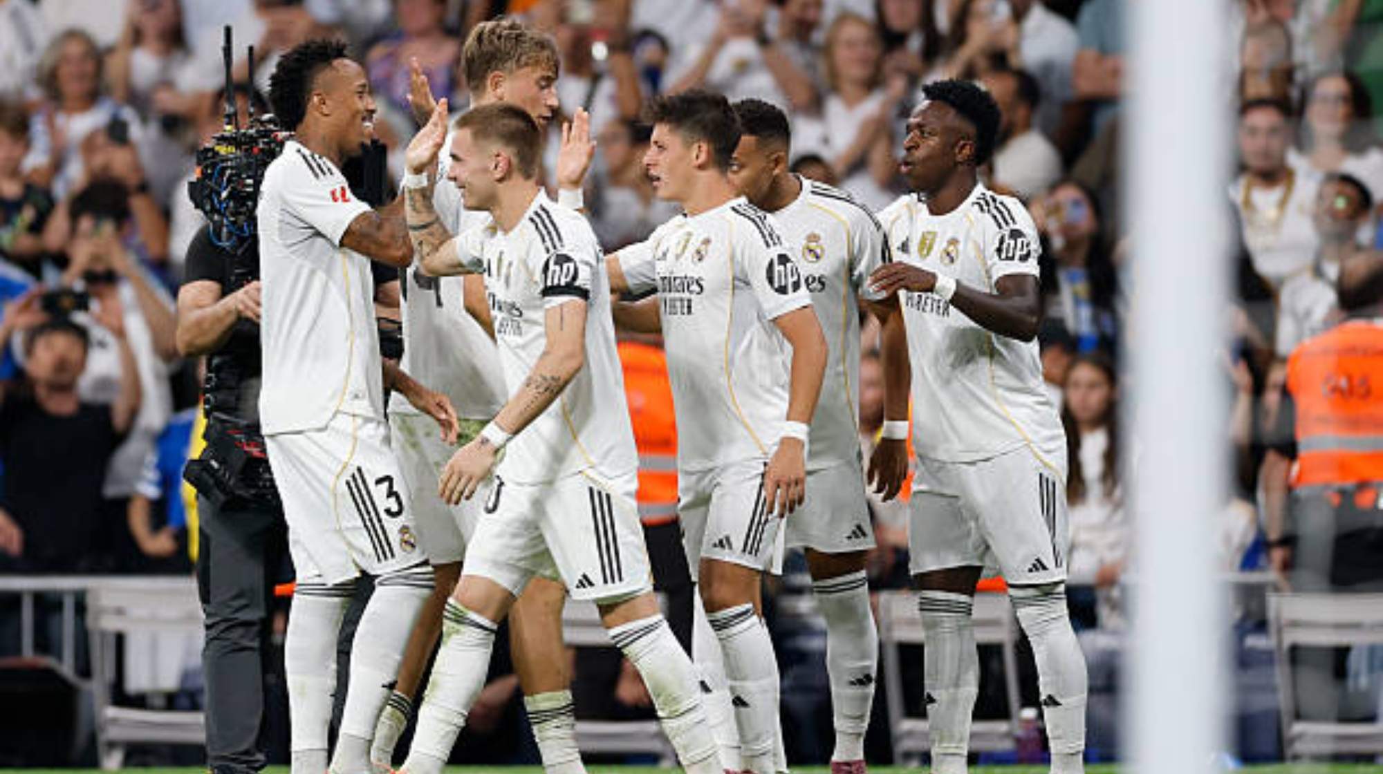 Xabi Alonso prepara un amistoso en Valdebebas. 